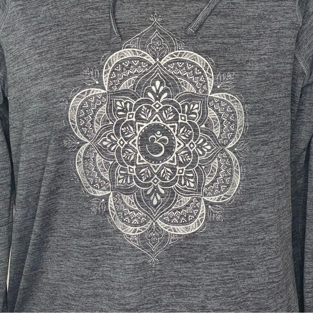 Gaiam Grey Silver Foil Lotus Graphic Print Hooded Top - Picture 2 of 8